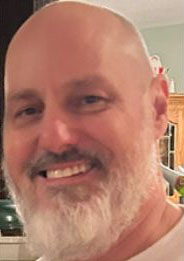 therapist_0005_Dan bio